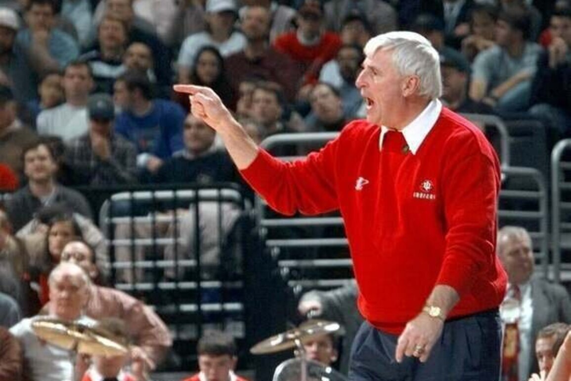 Indiana plans to build statue depicting Bob Knight