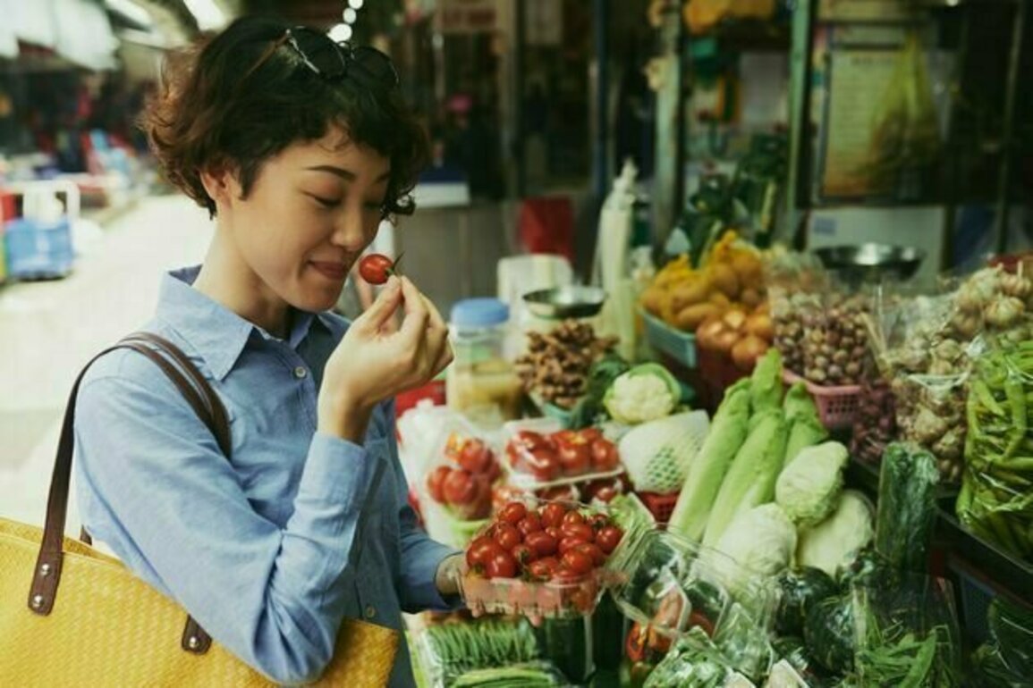 Smell triggers the same brain response as taste does - even if you haven't actually eaten anything