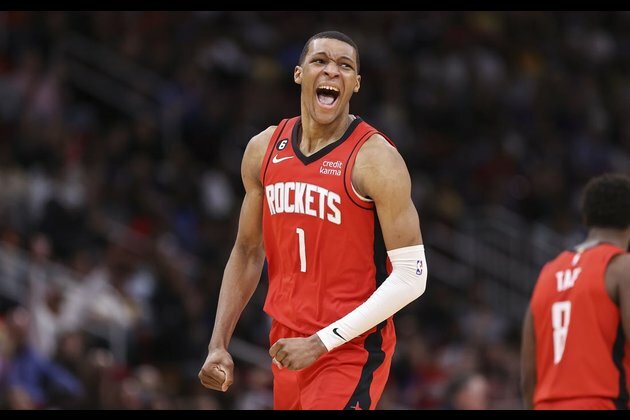 Resurgent Rockets host desperate Pelicans