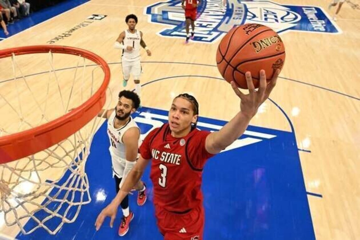 Matt Able withdraws from draft, transfers to North Carolina