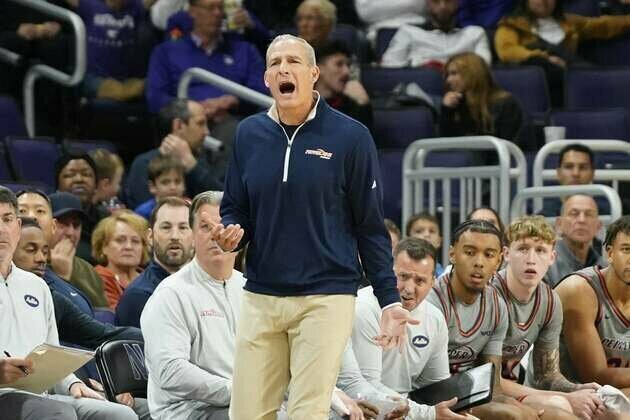 Bruins welcome Pepperdine's UCLA-heavy coaching staff