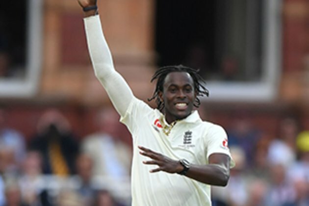 Archer takes 6 as England bowl out Australia