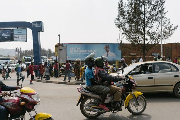 Rwanda Encourages Youth to Use Electric Motorcycles