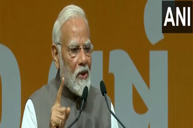 "Country cannot longer wait, pressure of becoming third largest economy is more than happines of becoming fourth": PM Modi