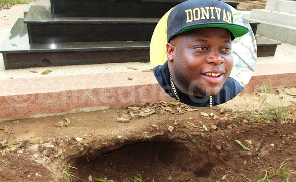 Amalaalo ga Ivan Ssemwanga agaasimiddwa abazigu Amalaalo ga Ivan Ssemwanga agaasimiddwa abazigu