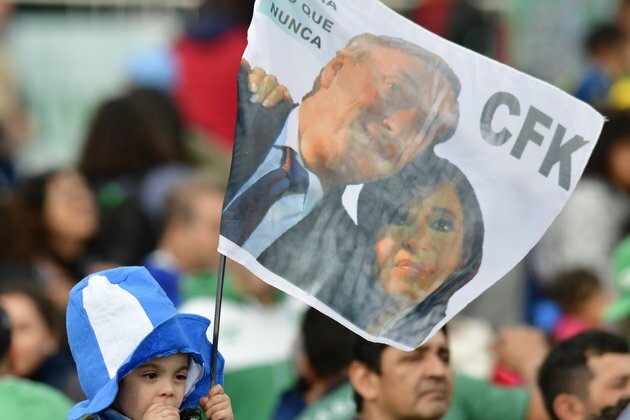 Polls Show Argentine Presidential Race Neck-and-Neck
