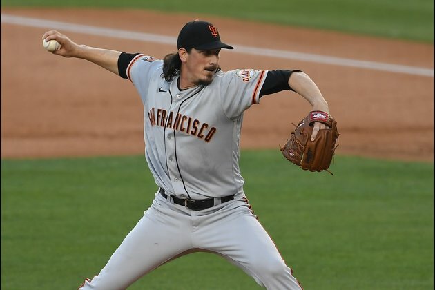 Giants place RHP Samardzija on IL