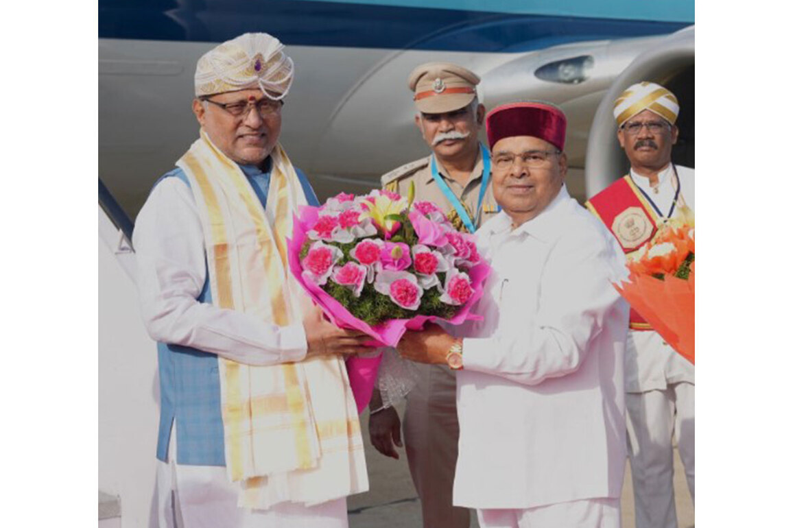 VP Radhakrishnan arrives in Karnataka for 3-day multi-state tour; Governor accords warm welcome