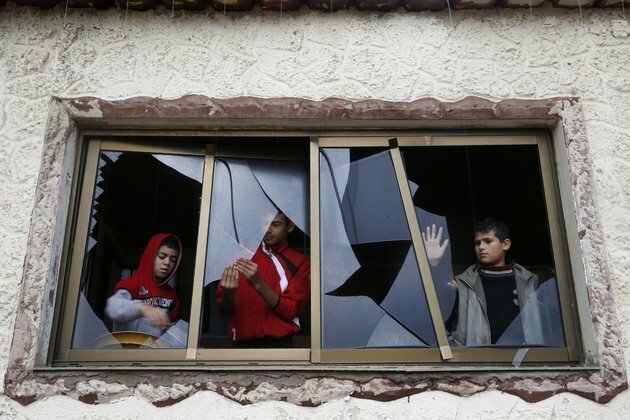 Israeli Aircraft Strike Hamas Sites in Gaza after 3 Rockets