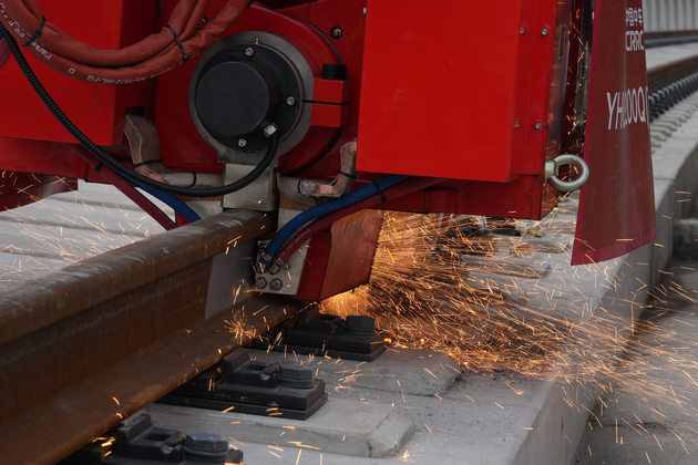 CHINA-ZHEJIANG-RAILWAY CONSTRUCTION-INTELLIGENT WELDING DEVICE (CN)