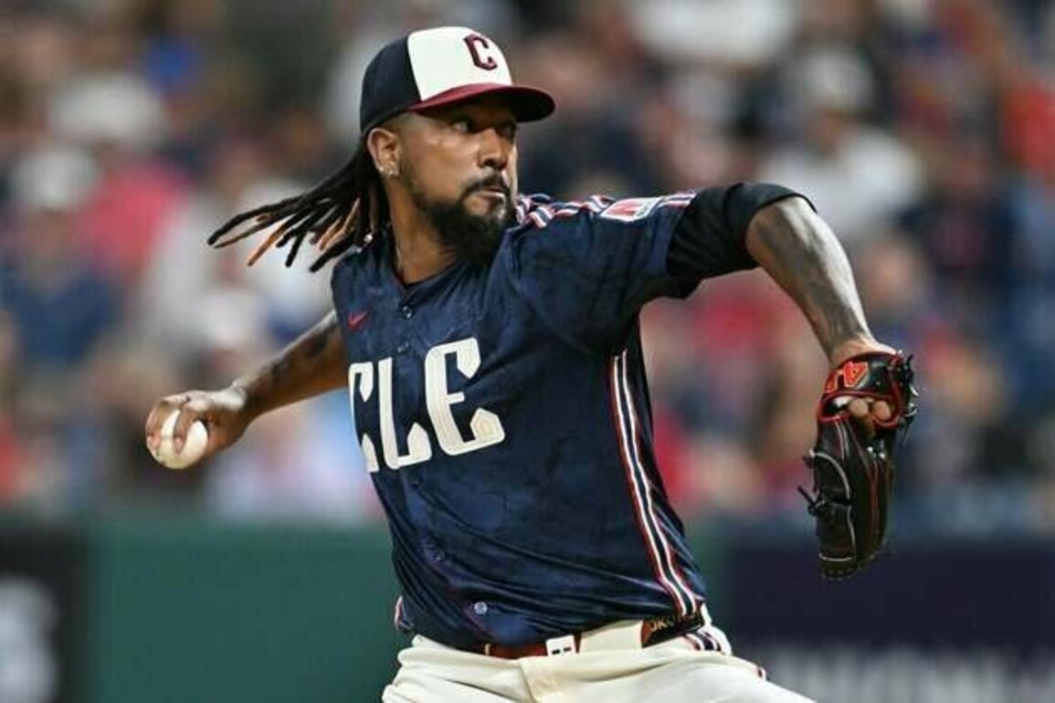 Report: Guardians won't let Emmanuel Clase pitch in winter league