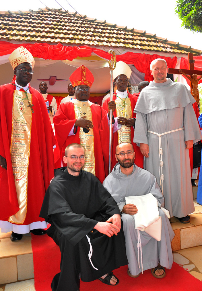  hree ishops middle hristopher akooza ishop of ugazi rchbishop of ampala rchdiocese r yprian izito wanga and retired bishop of ugazi diocese ishop atthias sekamaanya pose for a picture with ranciscans polish priests the care taker of unyonyo and atugga arish