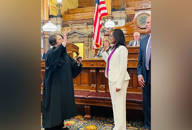 Indian-American Democrat Usha Reddi becomes Senator in Kansas state