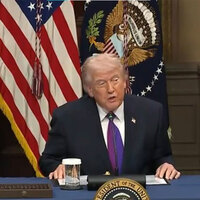 Trump praises conservative commentator Mark Levin amid criticism