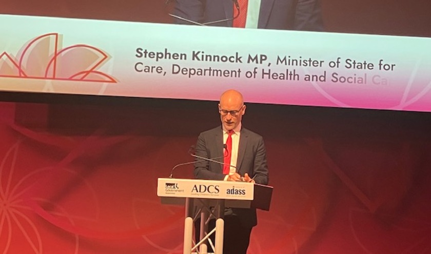 Health minister warns of 'forces of division and darkness'