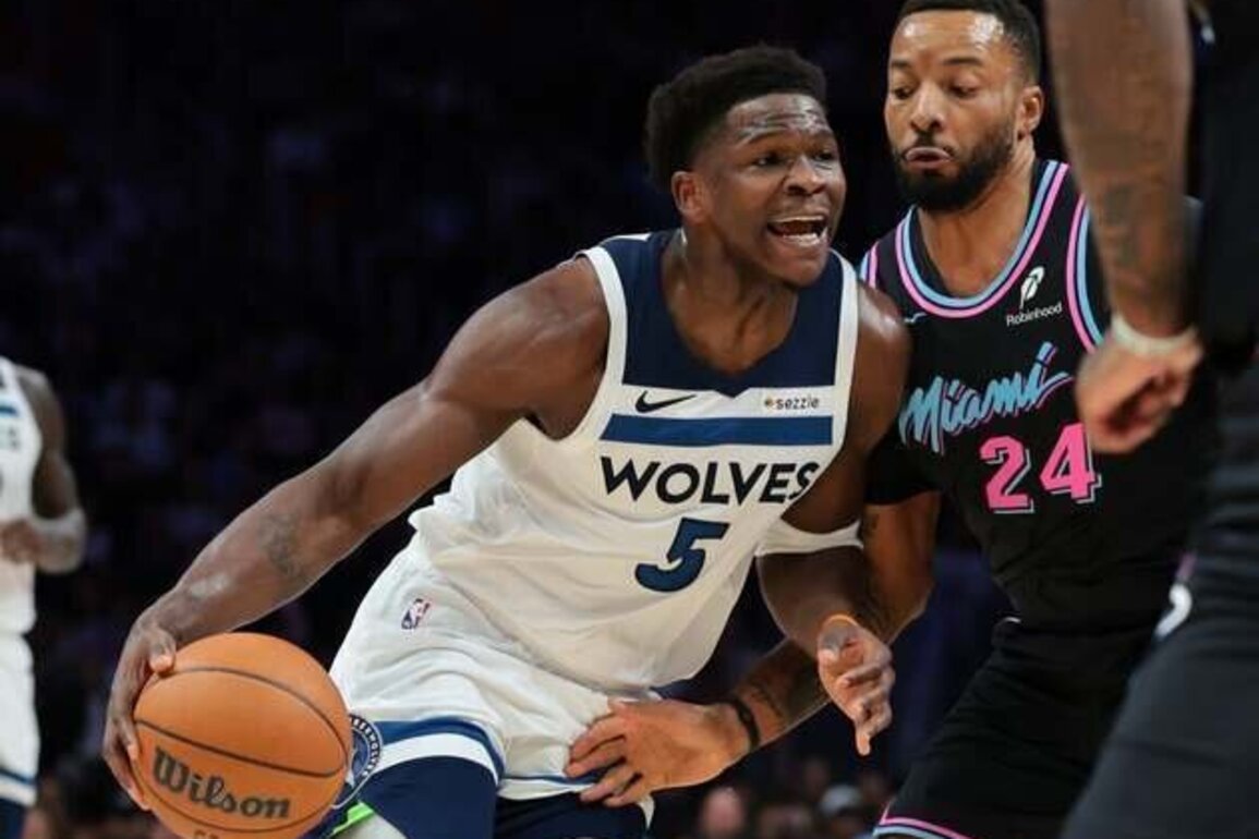 Anthony Edwards, Naz Reid lead Timberwolves past Heat