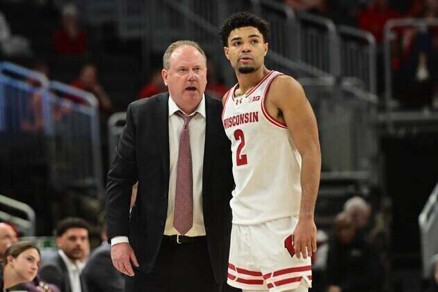 Wisconsin uses depth to take down struggling Central Michigan