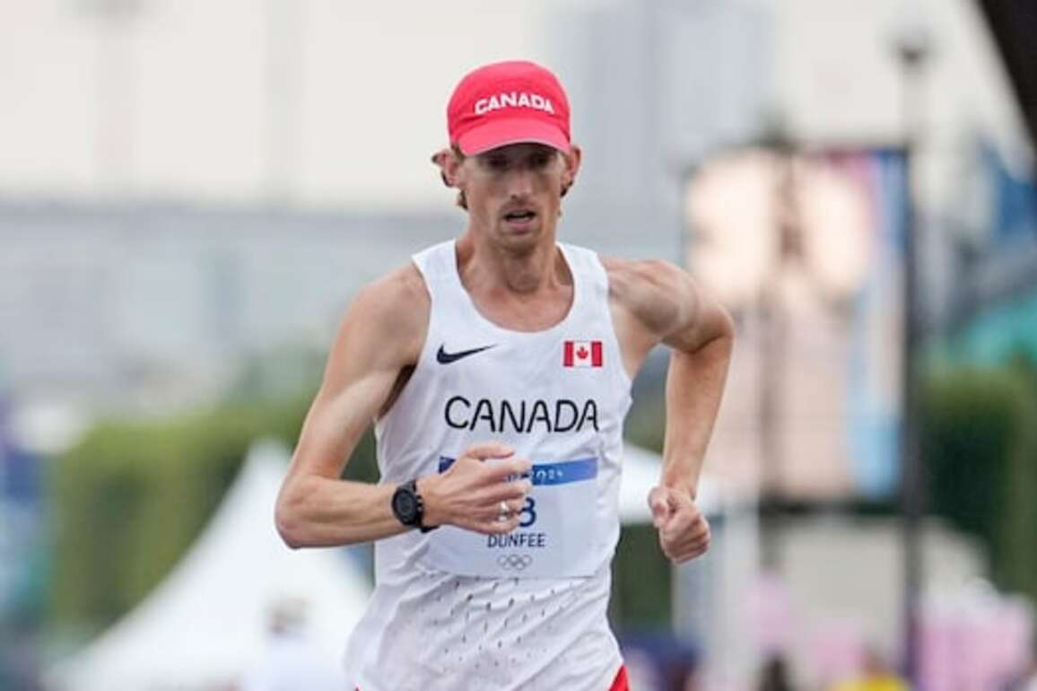 Canada's Evan Dunfee sets world record in 35km race walk