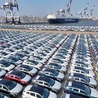 China's foreign trade sustains stable growth despite external headwinds