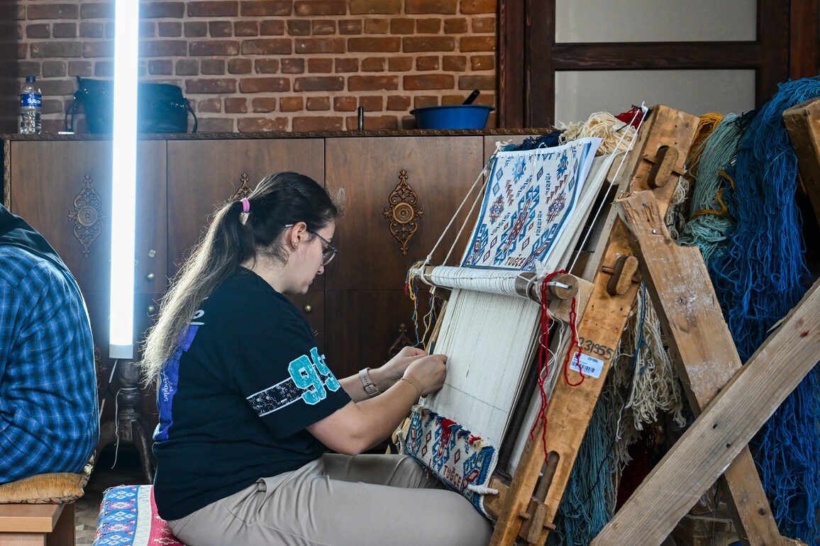 TRKIYE-BURSA-SILK WEAVING-VOCATIONAL TRAINING