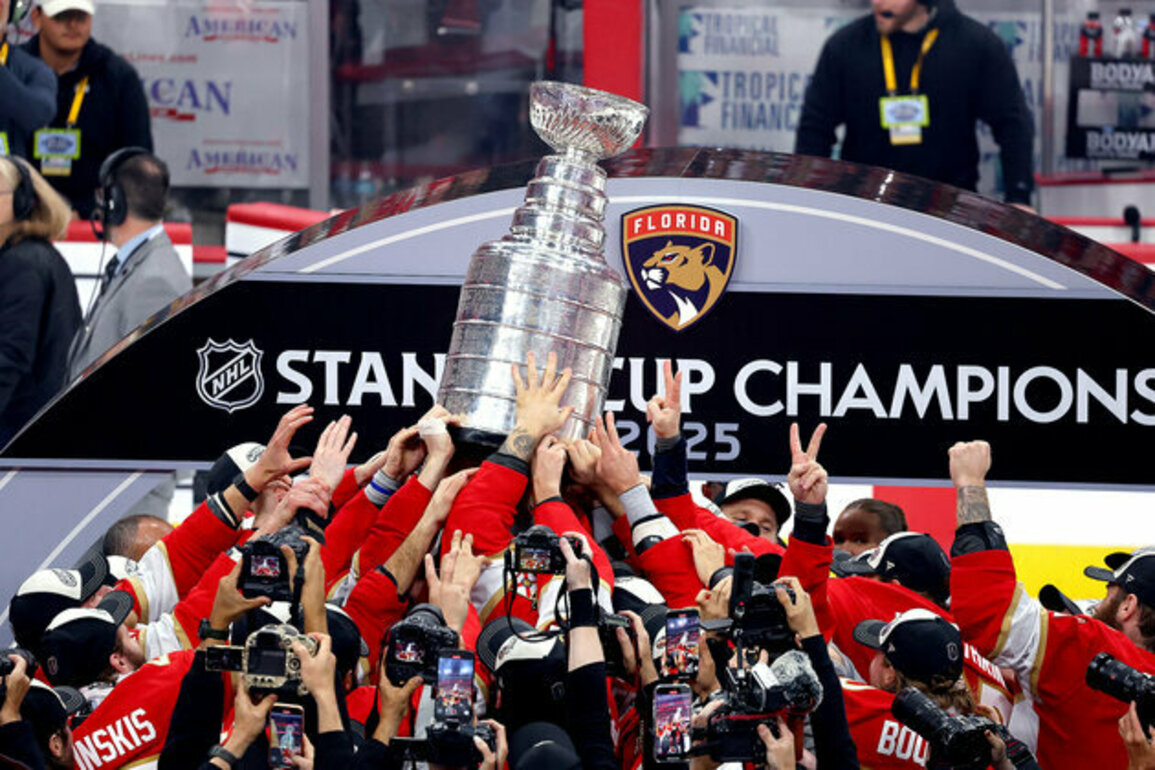 Panthers repeat as Stanley Cup champions by beating Oilers in 6 games