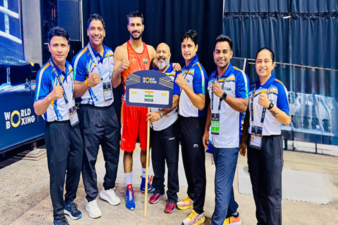 World Boxing Championships 2025: Lakshya Chahar dominates Iashaish to reach pre-quarters
