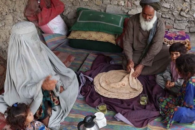 With No Jobs, Remittances Become Lifeline For Afghan Households