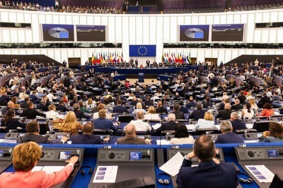 EU-US trade deal on hold over Greenland spat
