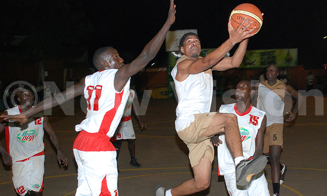 Basketball: Row brews over Friday Night Lites Basketball: Row brews over Friday Night Lites