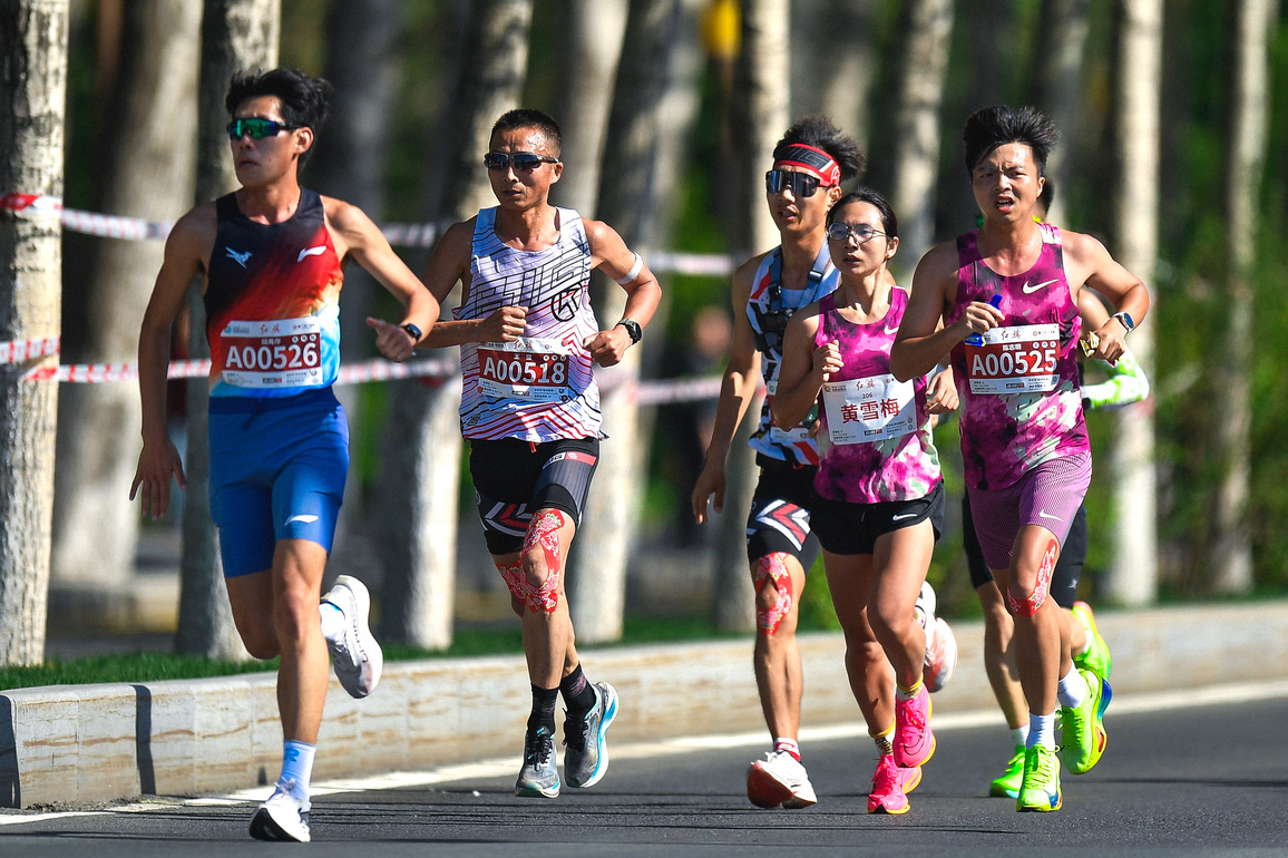 (SP)CHINA-JILIN-CHANGCHUN-2025 CHANGCHUN MARATHON (CN)