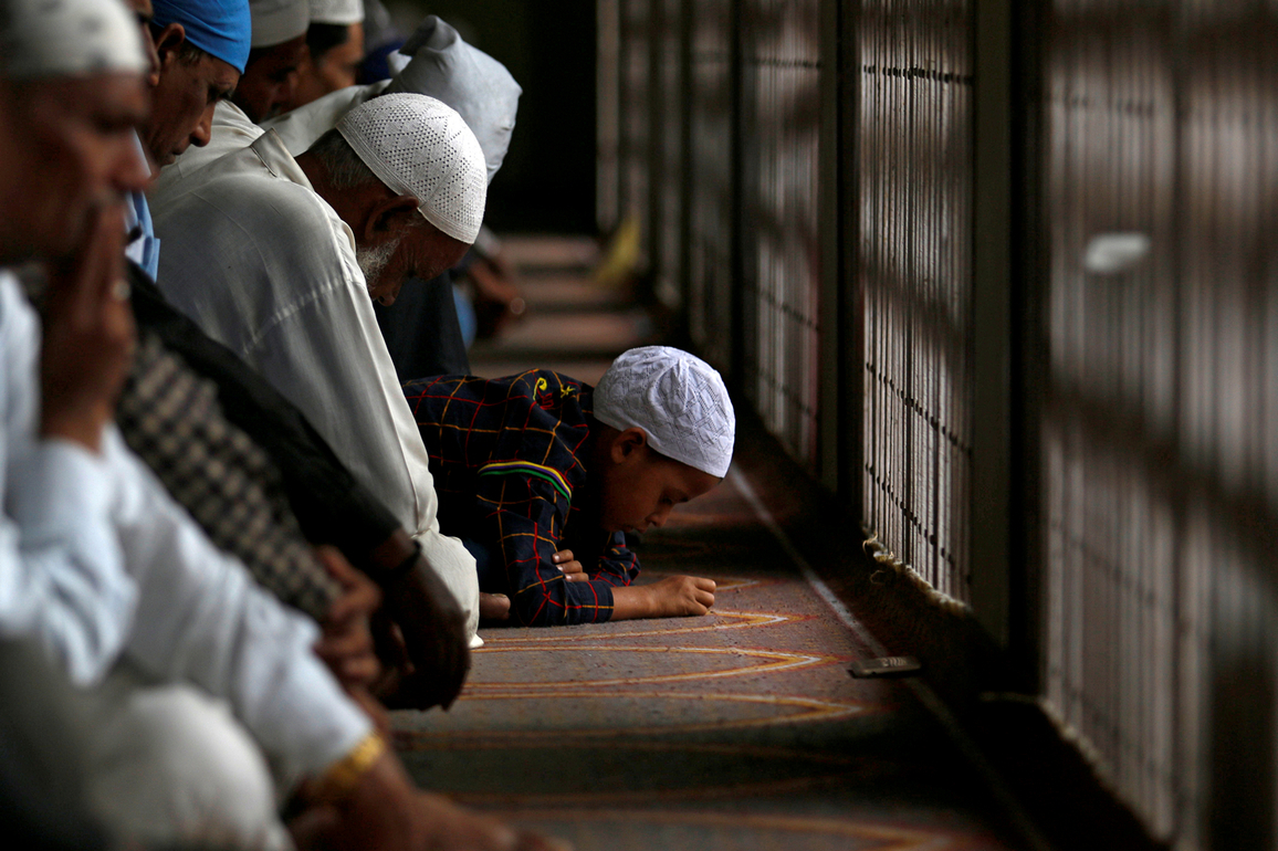 Hundreds of Nepali Muslims take part in first Friday prayers of Ramadan