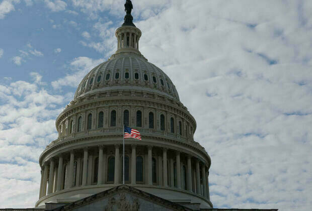 US House approves stopgap bill to avert government shutdown