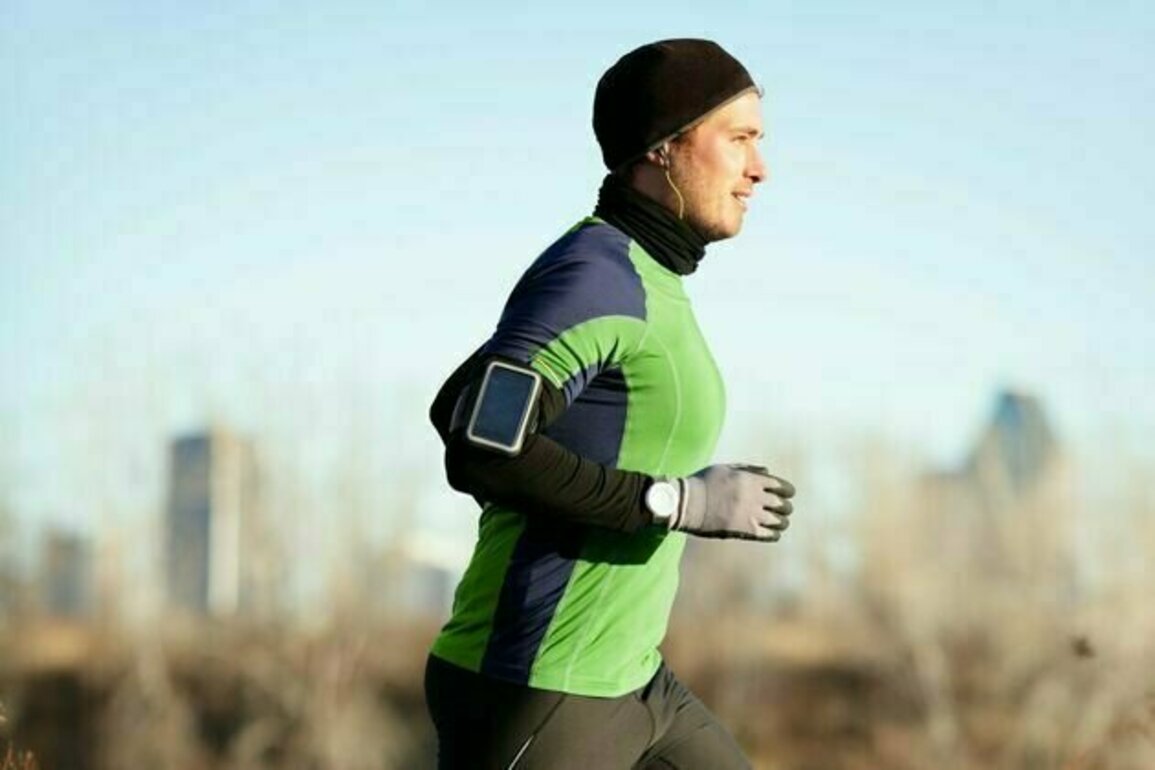 Warm-ups, layered clothes, recovery: 4 tips to exercise safely in the cold