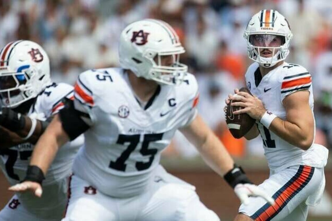 QB Jackson Arnold leads No. 22 Auburn against his former team, No. 11 Oklahoma