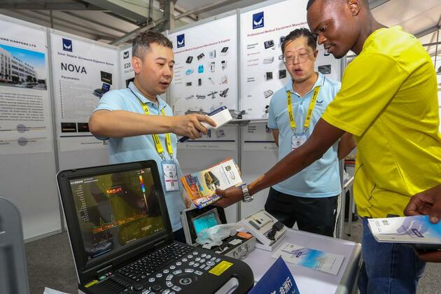 (Hello Africa) China Day at Tanzania's largest trade fair underscores innovation, collaboration