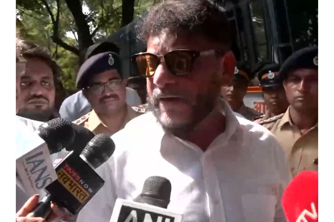 "Demolished before scheduled court hearing": AIMIM leader Waris Pathan on Mumbai's Aarey Dargah