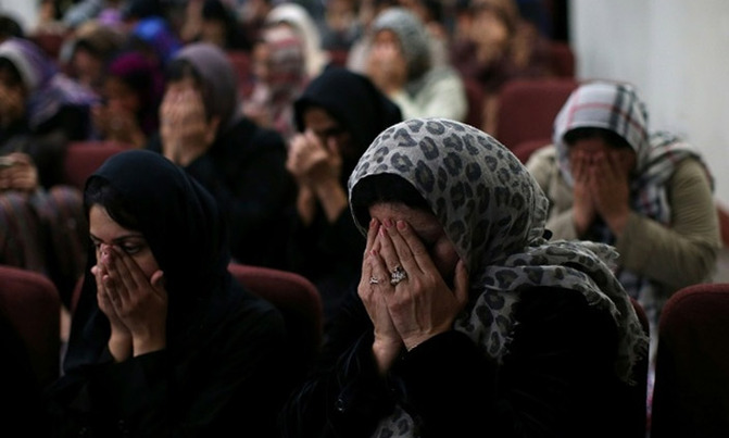 California Muslims sue over hijab discrimination California Muslims sue over hijab discrimination