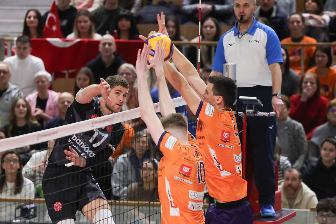 (SP)SLOVENIA-LJUBLJANA-CEV VOLLEYBALL CUP 2025-ACH VOLLEY LJUBLJANA VS ZIRAAT BANK ANKARA