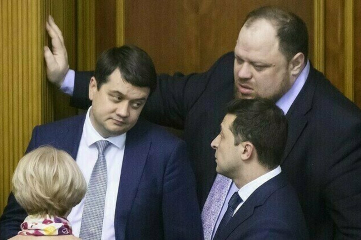 Zelensky could easily rig wartime election  ex-campaign chief