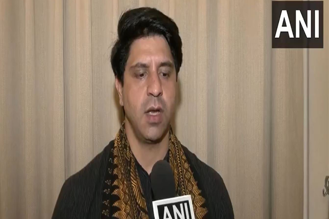 "Will Rahul Gandhi, Congress party apologise?": Shehzad Poonawalla on SEBI's clean chit to Adani in Hindenburg Case