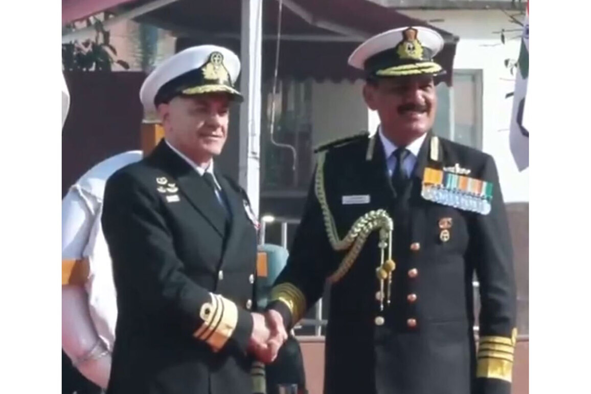 Hellenic Navy Chief accorded Guard of Honour in Delhi; Admiral Dinesh K Tripathi welcomes Greek counterpart to strengthen maritime ties