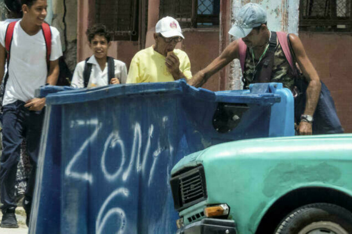 Cuban minister steps down after remarks minimising poverty