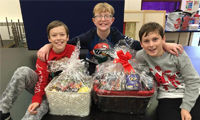 Supplier spreads Christmas cheer 