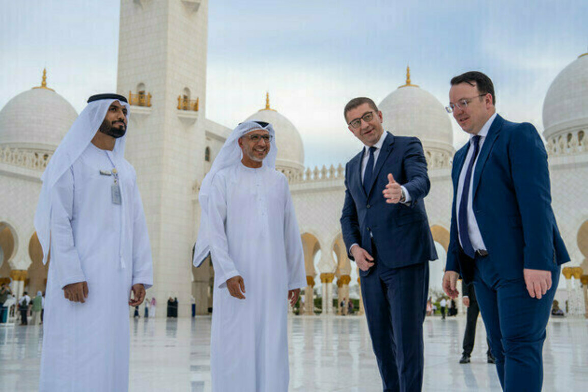 Prime Minister of North Macedonia visits Sheikh Zayed Grand Mosque