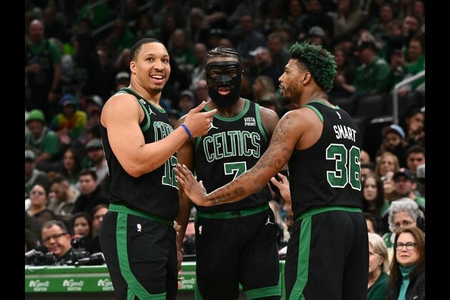 Celtics, Wizards focused on opposite ends of playoff chase