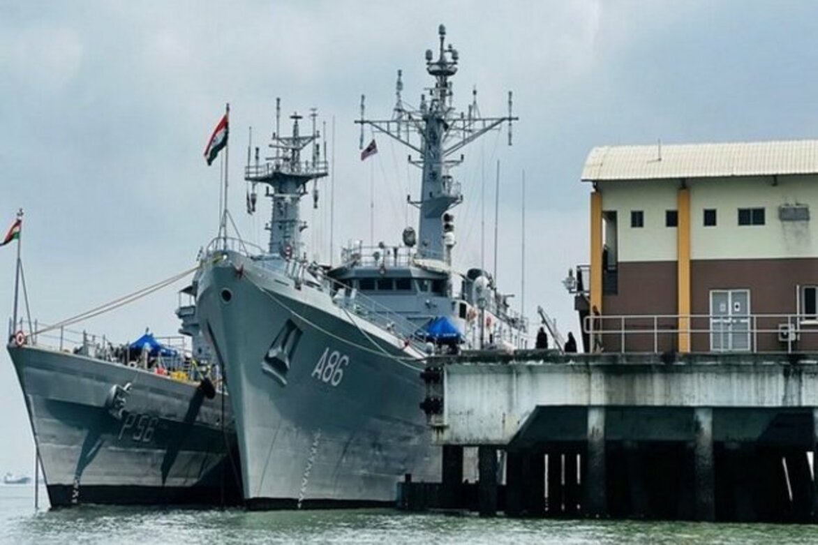 Indian Navy's First Training Squadron warships reach Malaysia