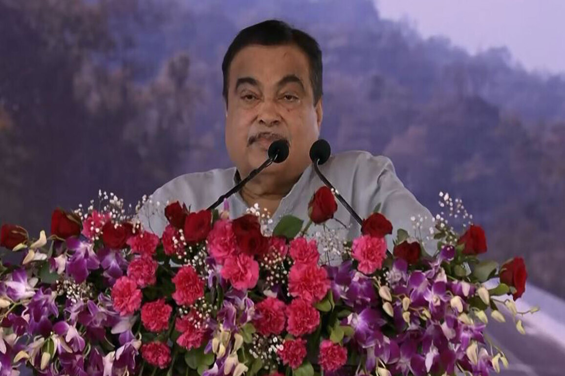 Tanakpur-Lipulekh road to be completed within next year: Union Minister Nitin GadkariTanakpur-Lipulekh road to be completed within next year: Union Minister Nitin Gadkari