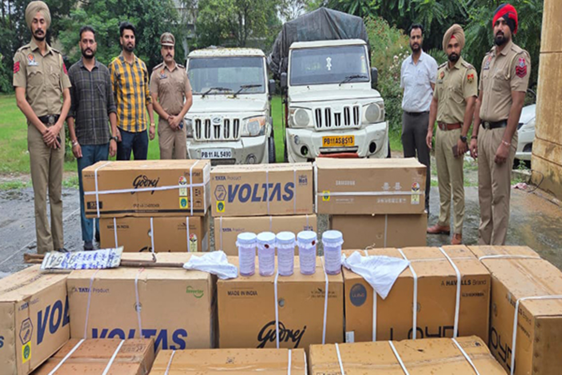 Mohali Police busts three interstate theft gangs; solves 8 theft cases; arrests 6 accused; recovers stolen property worth Rs. 35 Lakh