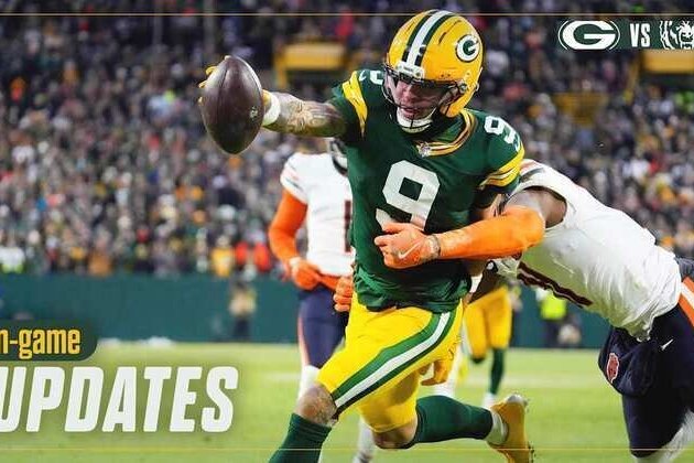 Packers lead Bears 14-3 at halftime