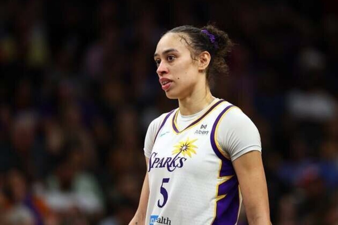 Report: Dearica Hamby re-signing with Sparks